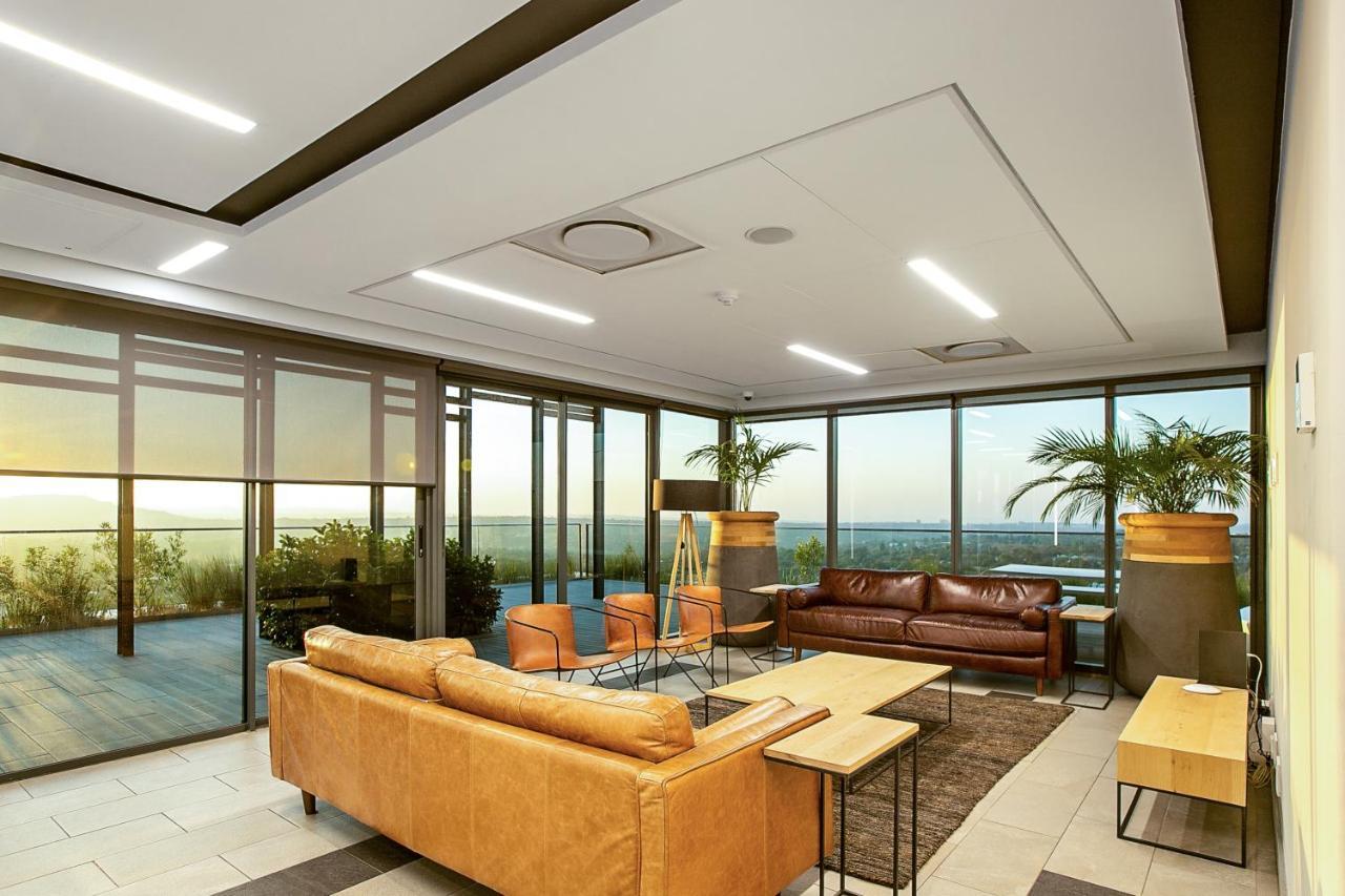 The Park Central Residence - With Generator Johannesburg Exterior photo