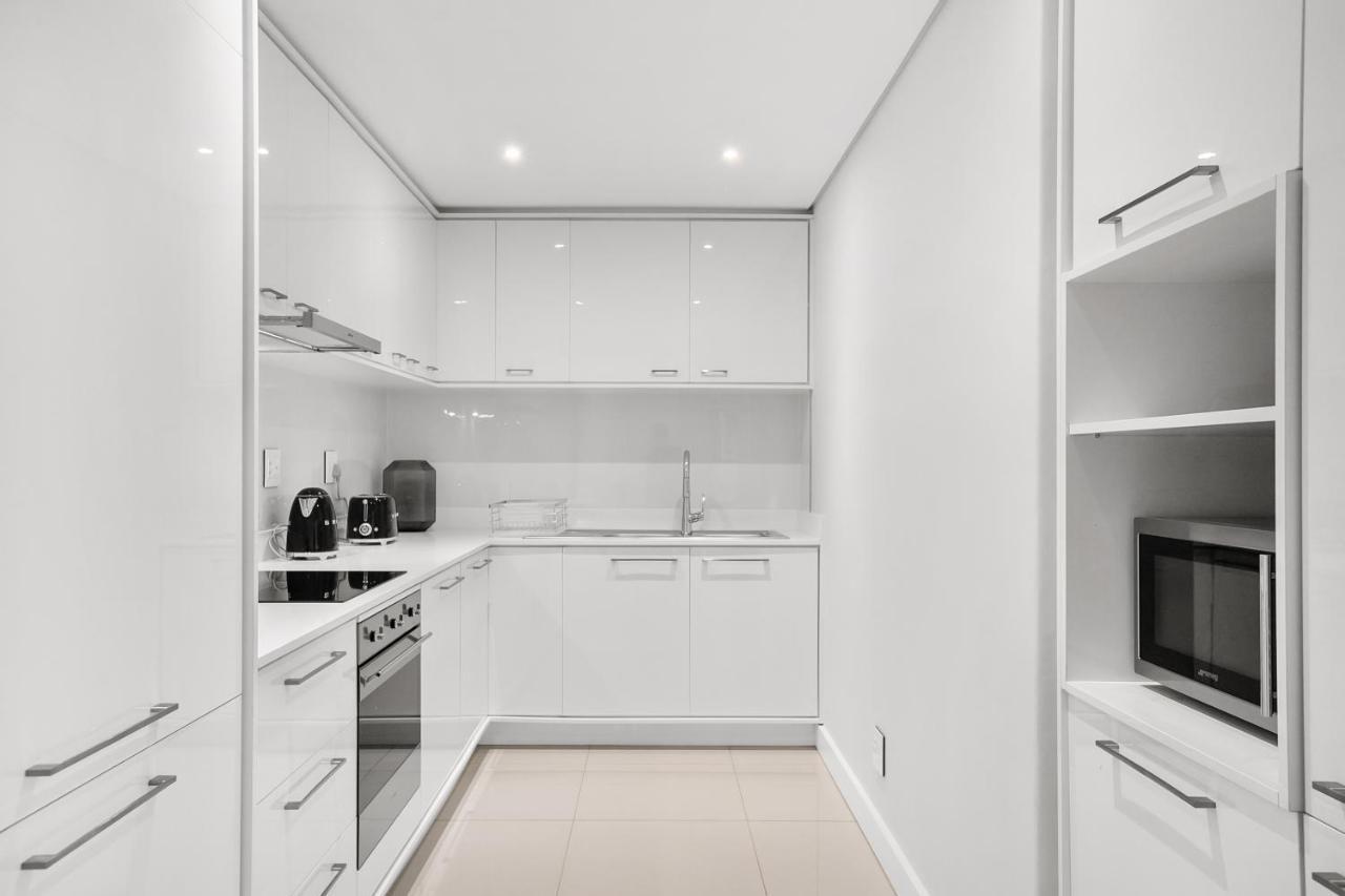 The Park Central Residence - With Generator Johannesburg Exterior photo